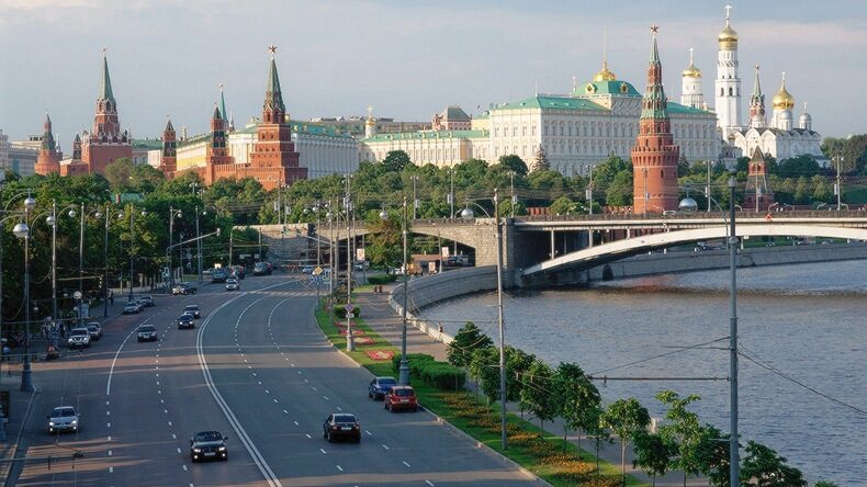 Абхазские депутаты выехали в Москву для обсуждения вопроса «госдач» Бичвинта