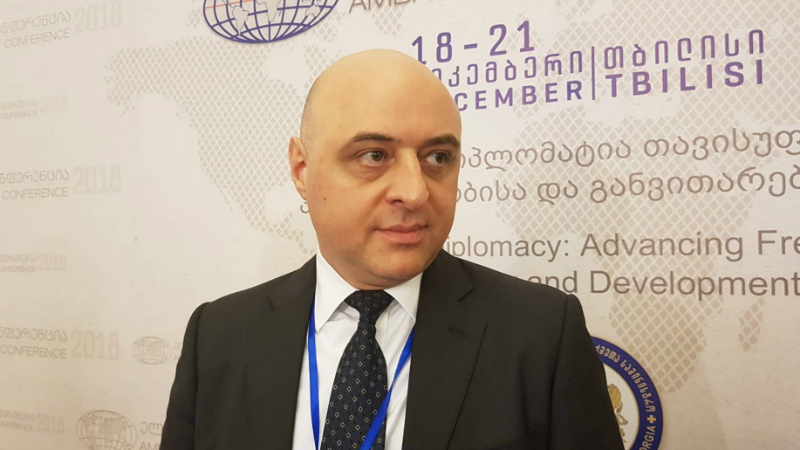 Посол Грузии в Украине призвал граждан в случае воздушной тревоги идти в убежище
