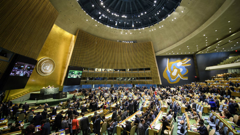 ООН приостановила членство России в Совете по правам человека