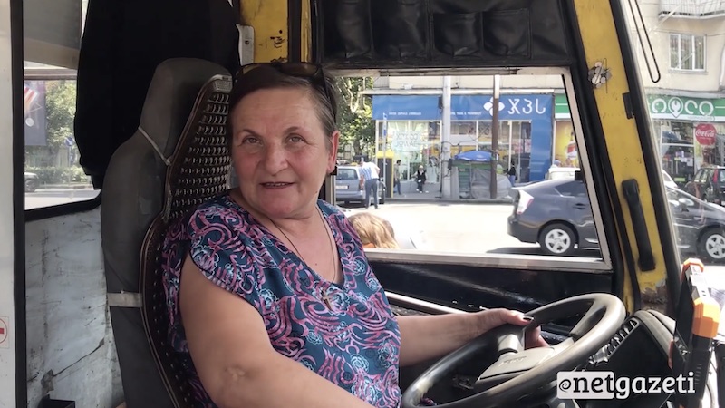 მაია კოშაძე – ყვითელი ავტობუსის 57 წლის ქალი მძღოლი [ვიდეო]