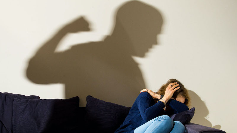 შეზღუდვებმა ოჯახში ძალადობის მატების რისკი გაზარდა – მთავრობა