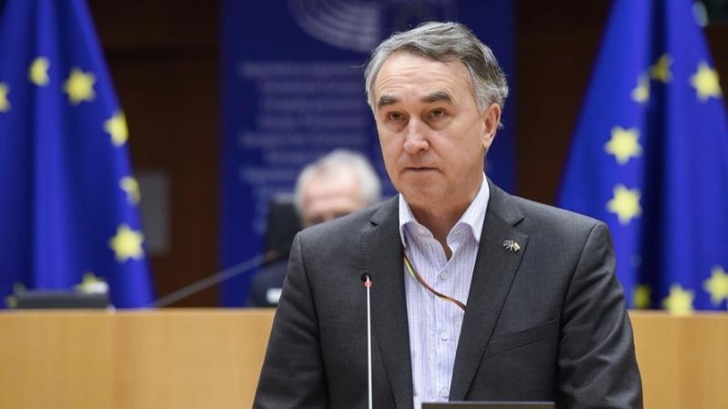 Европарламентарий заявил, что был «шокирован» решением Нацбанка Грузии