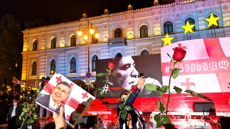 სააკაშვილის მხარდამჭერი აქცია თავისუფლების მოედანზე 14.09.21 ფოტო: ნეტგაზეთი, მარიამ ბოგვერაძე