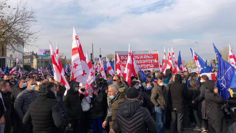 В Тбилиси проходит очередное протестное шествие «Нацдвижения»