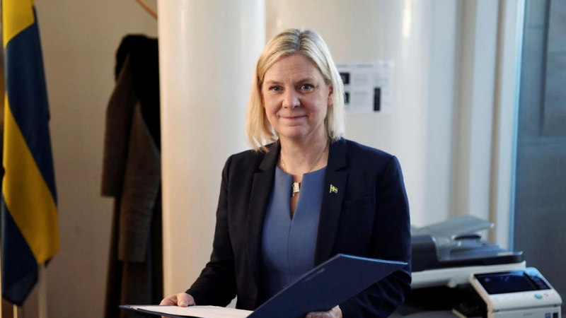 შვედეთის პრემიერი, რომელიც არჩევიდან მალევე გადადგა, ისევ პრემიერად აირჩიეს