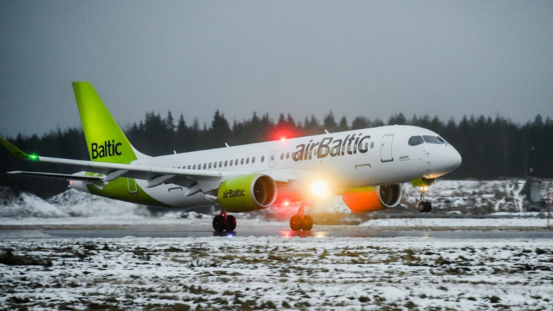 AirBaltic რუსეთში ფრენებს ერთი თვით აჩერებს