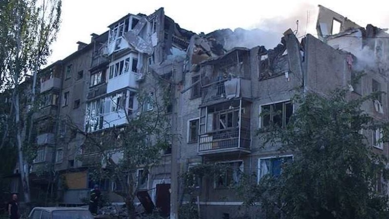 В Николаеве под обстрел попал жилой дом, есть жертвы