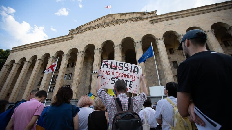 Tbilisidə aksiya: “Rusiya terrorçu dövlətdir”