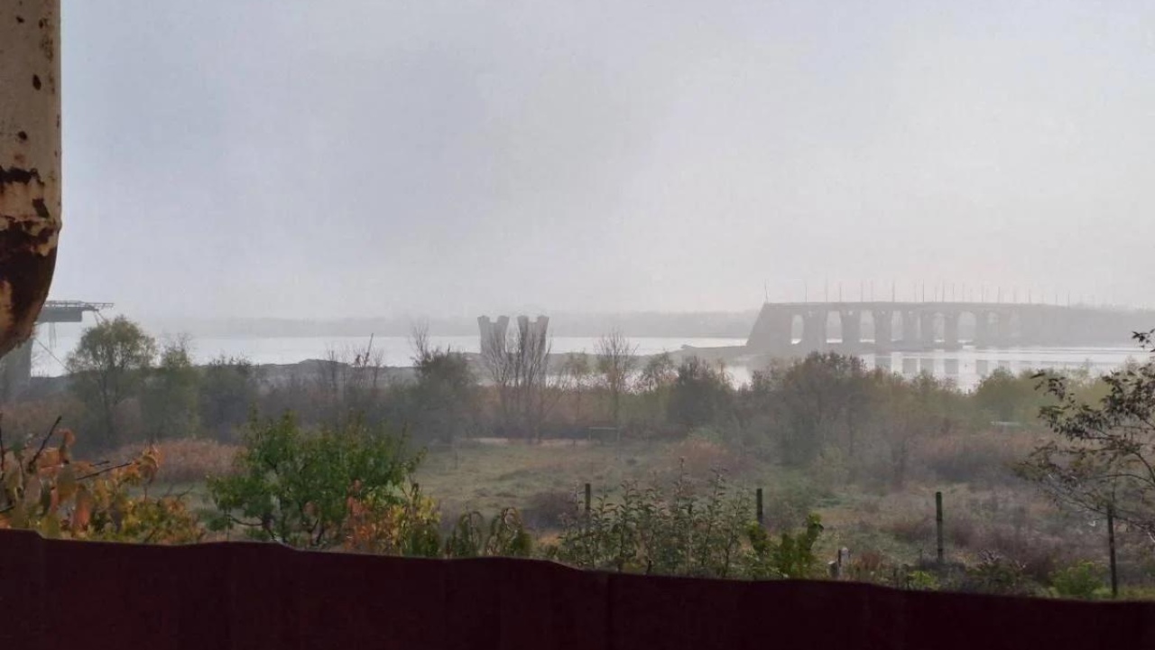 В Херсонской области поврежден мост через реку Днепр
