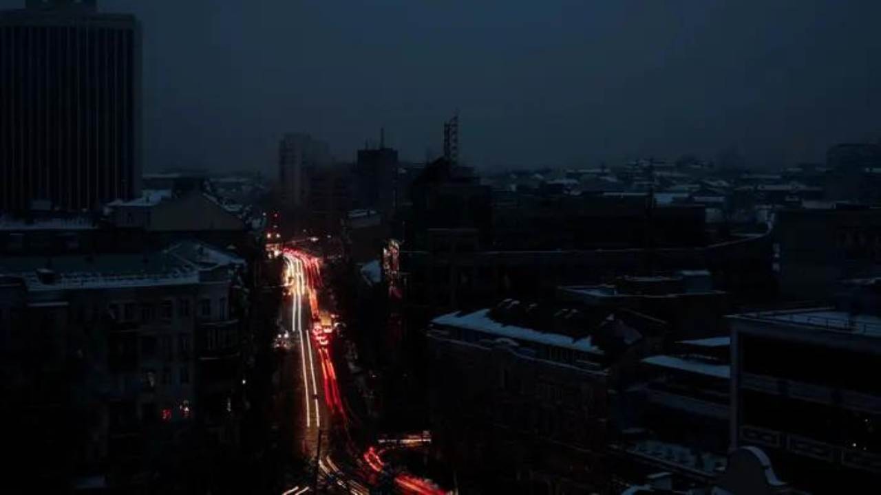 70% Киева остается без электричества — Кличко
