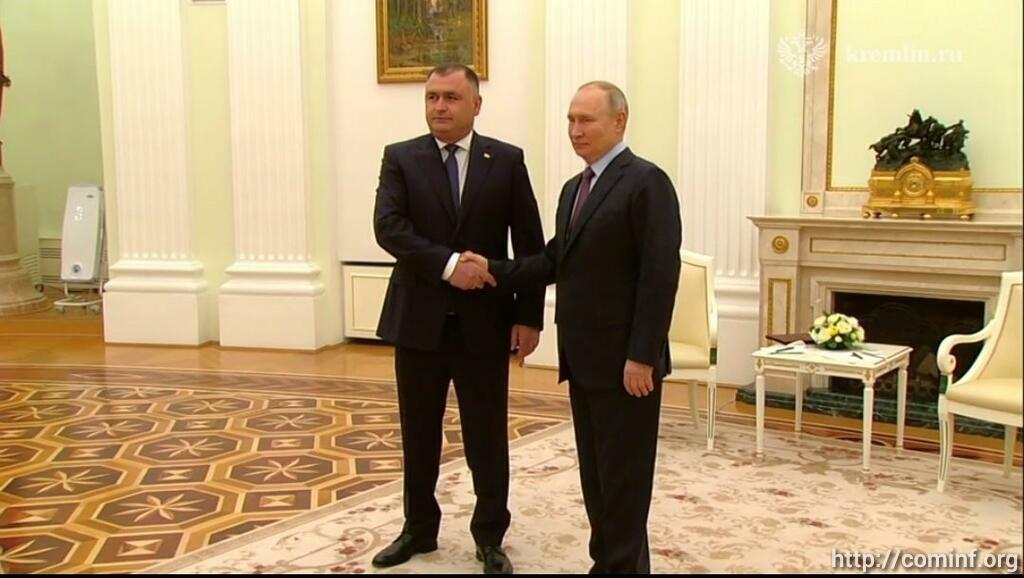 Гаглоев встретился с Путиным в Кремле