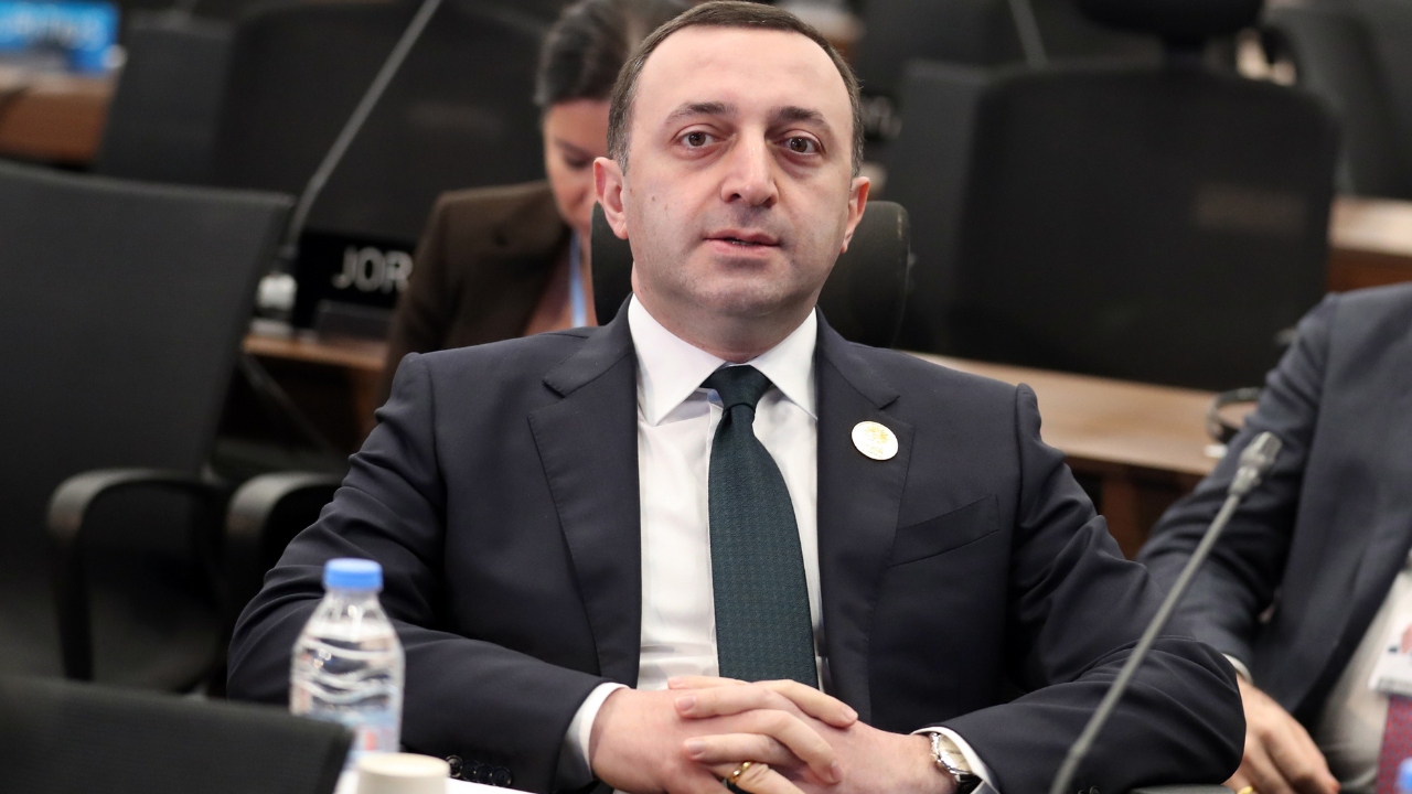 Гарибашвили: Грузия заинтересована в мирном диалоге между Азербайджаном и Арменией