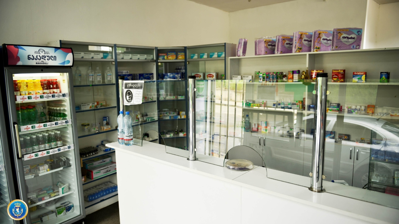 Аптечная наркомания – в Тбилиси выявлено 17 аптек, работающих с нарушением закона