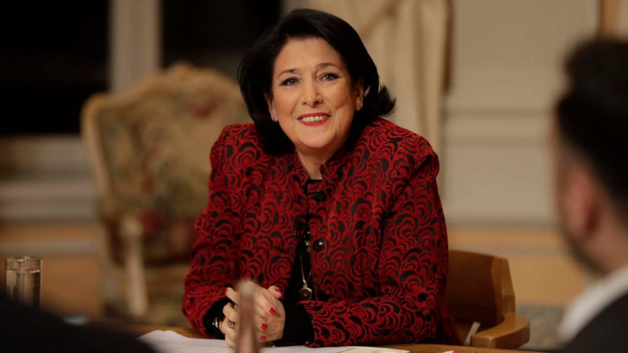 Президент Грузии подписала спорные поправки в закон «О вещании»