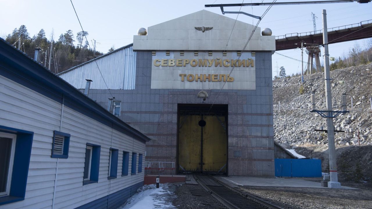 უკრაინამ რუსეთ-ჩინეთის დამაკავშირებელ რკინიგზაზე აფეთქება მოაწყო – მედია