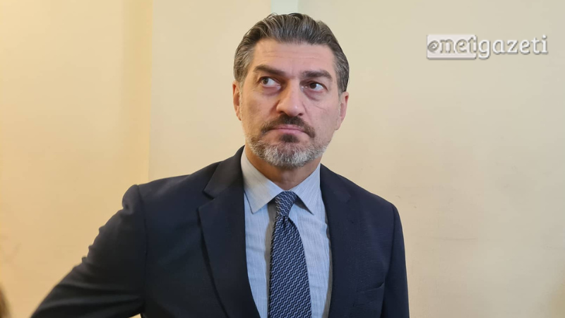 Согласно декларации депутата Кавелашвили, он задолжал банку и не получал зарплату