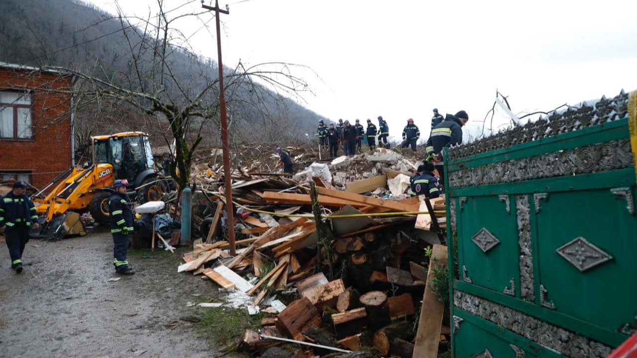 Зурабишвили и Каладзе выразили соболезнования семьям погибших в селе Нергети