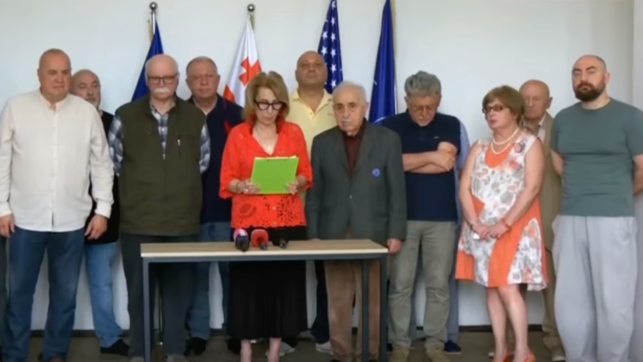ჰუმანიტარული და მეცნიერებათა აკადემია პრეზიდენტის, გიორგი ჩახუნაშვილის განაჩენს ეხმაურება