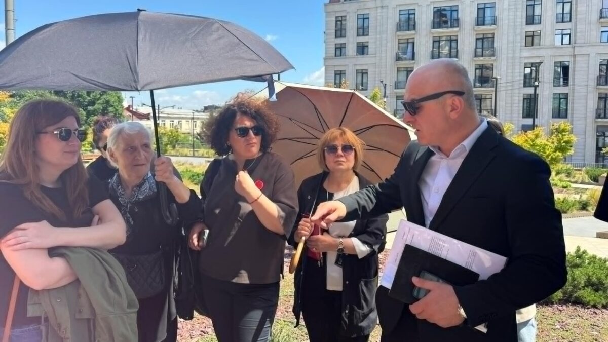 კობახიძესთან შეხვედრა იმედის მომცემი იყო – დიუშენით დაავადებული ბავშვების მშობლები