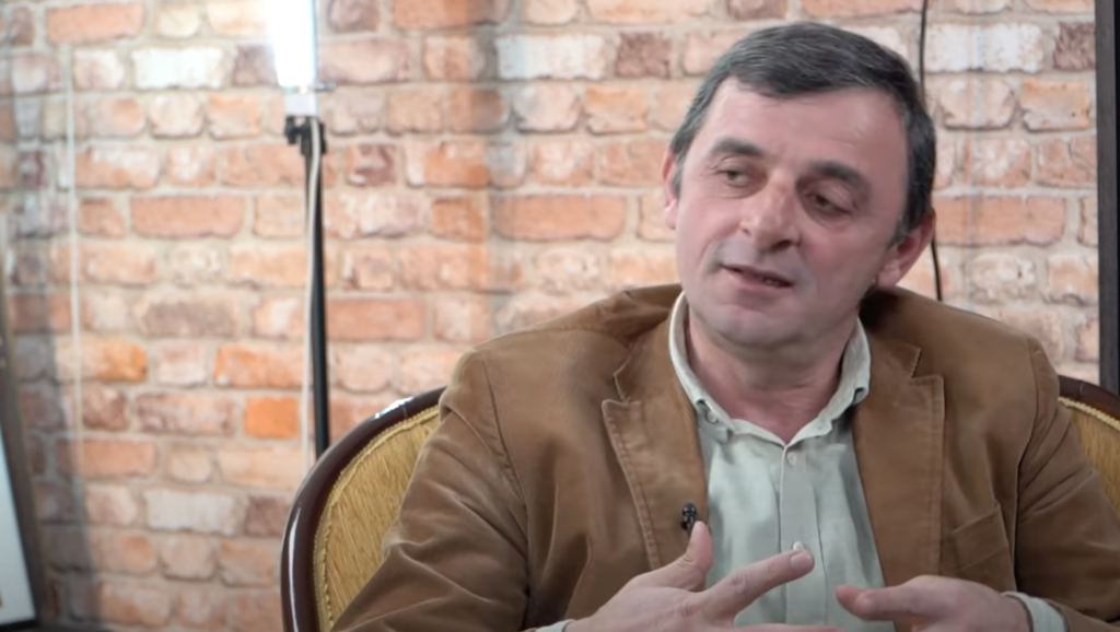 რუსეთმა აფხაზი ჟურნალისტი ინალ ხაშიგი „უცხოეთის აგენტების“ რეესტრიდან ამოიღო