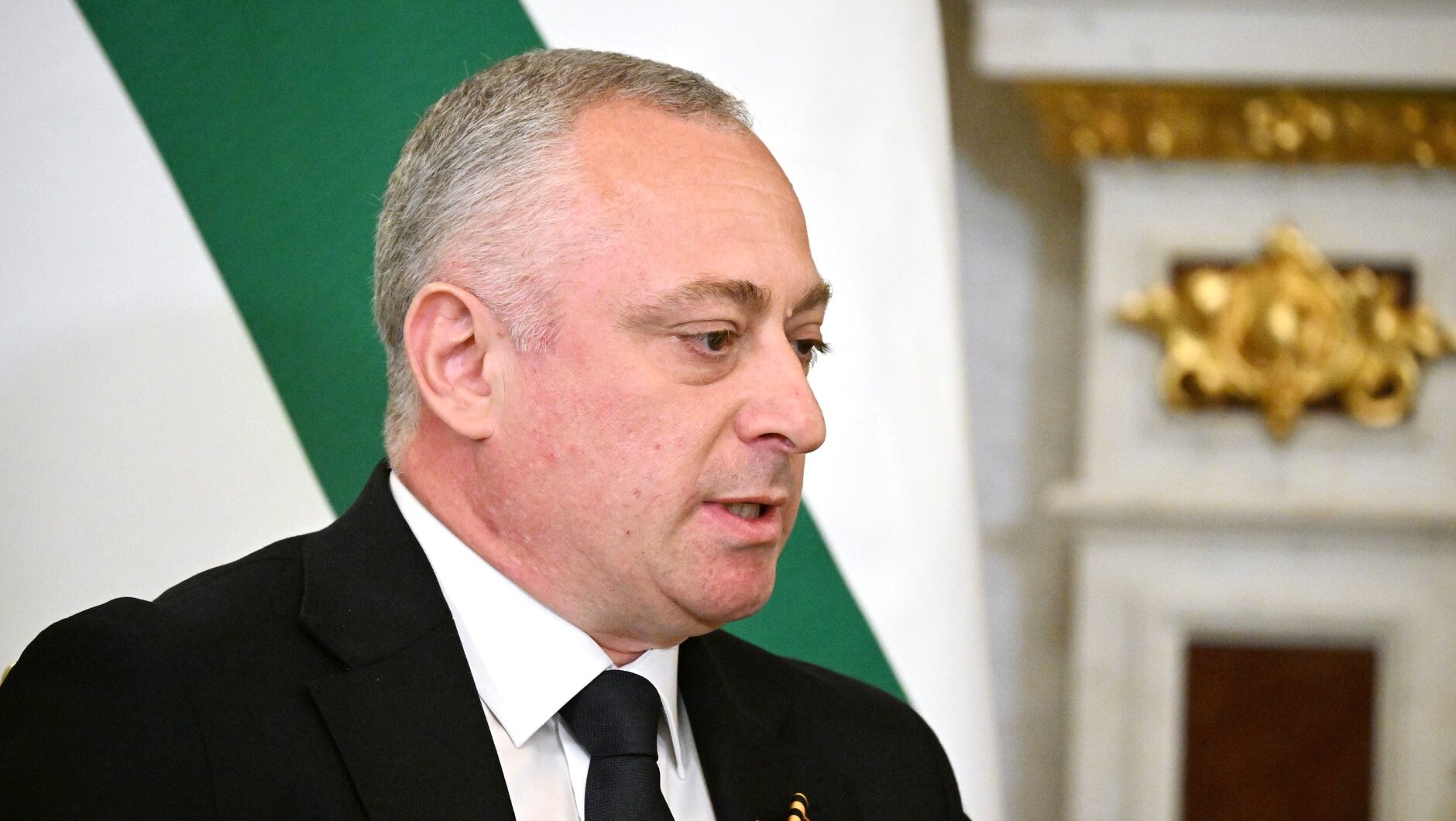 გუნბა: აფხაზეთში საწვავი სხვა ქვეყნებიდან საზღვაო გზით შემოდის