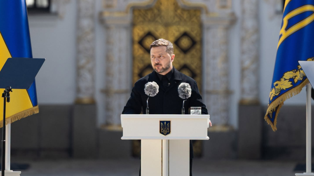 „რუსეთის ცა სრულიად სახიფათო ხდება“ – ზელენსკი პარტნიორებს და ავიაკომპანიებს აფრთხილებს