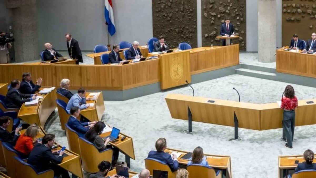 ნიდერლანდების პარლამენტის ქვედა პალატა „ოცნების“ წინააღმდეგ სარჩელის შეტანას ითხოვს