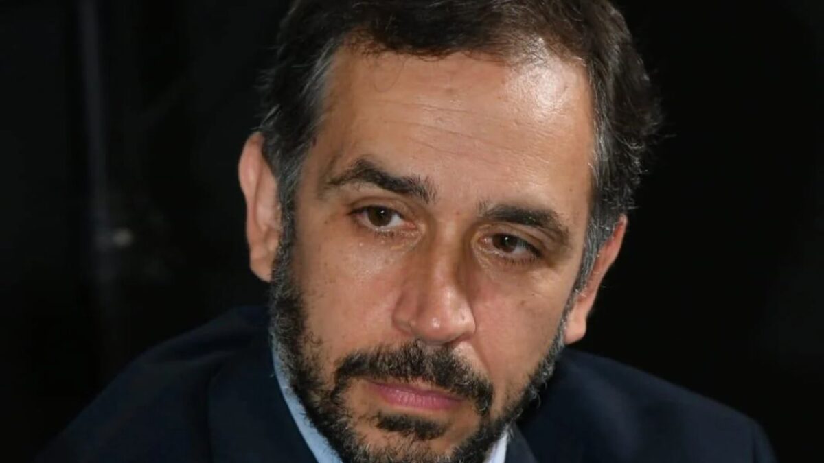 იტალიელი სენატორი ხოშტარიას, მზია ამაღლობელის და სხვა პოლიტპატიმრების გათავისუფლებას ითხოვს